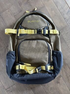Burton Olive Green & Yellow 24L Backpack